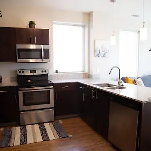 *** New Charming And Luxury Apartment In Downtown Columbus*** Apartment