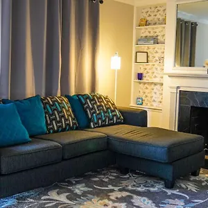 Stylish 3br Historic Charm, Walk To Franklin Park Apartment