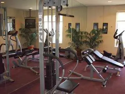希尔顿花园酒店哥伦布机场店 3*, 哥伦布